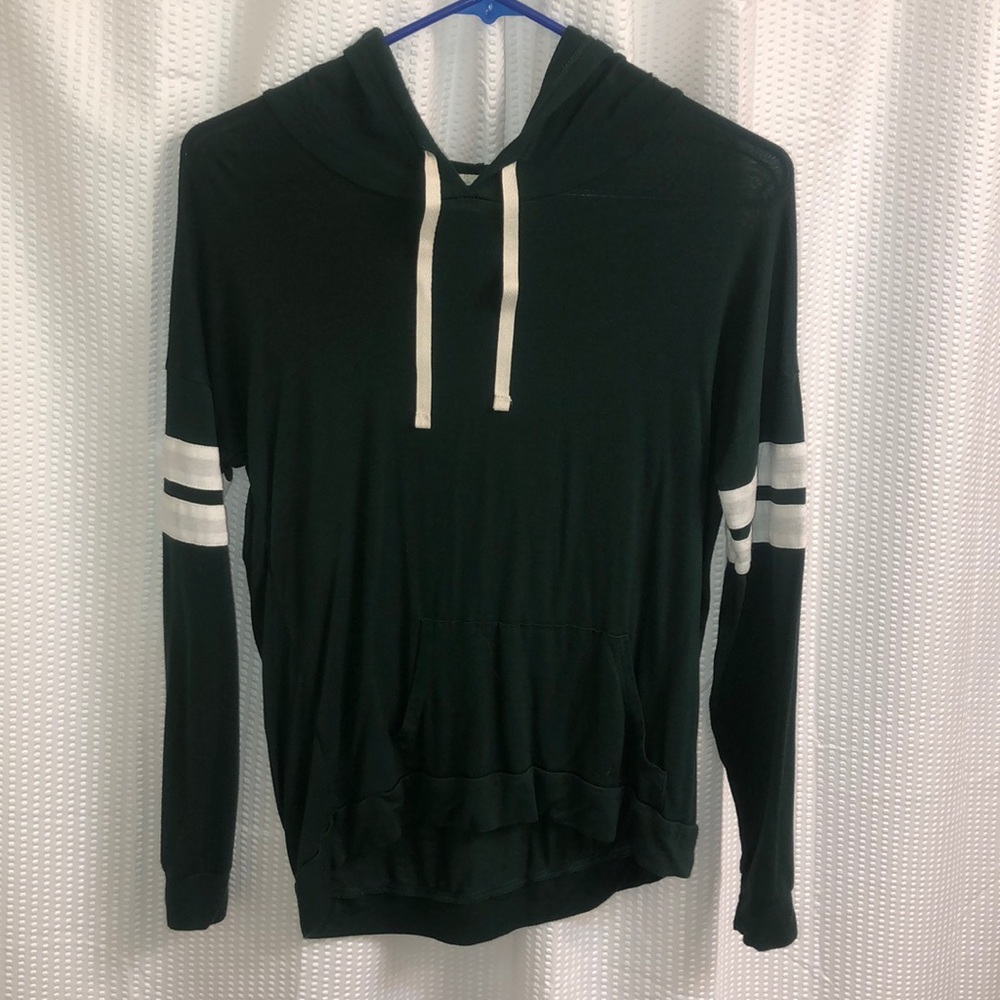 Green Hooded long sleeve T-shirt